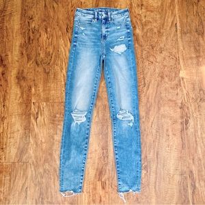 American Eagle Super Hi Rise Jegging Jeans Womens Blue Destroyed Denim Size 00